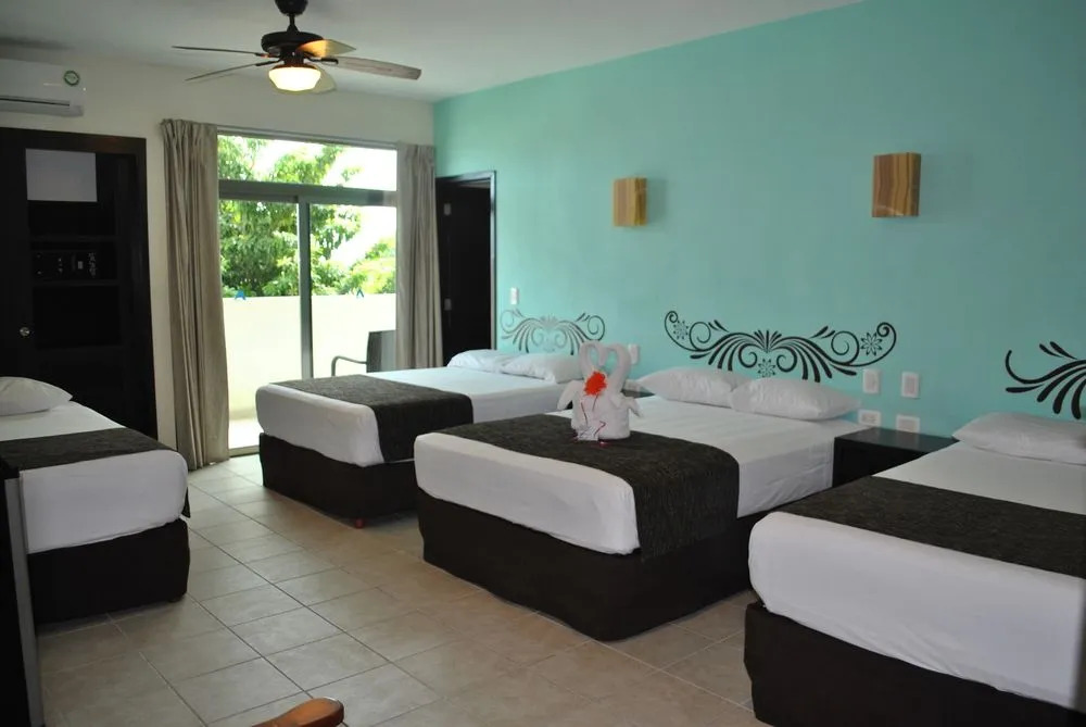 Angelos Hotel