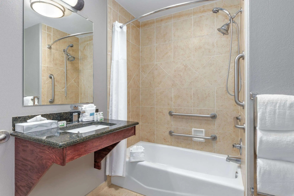 La Quinta by Wyndham Woodway - Waco South