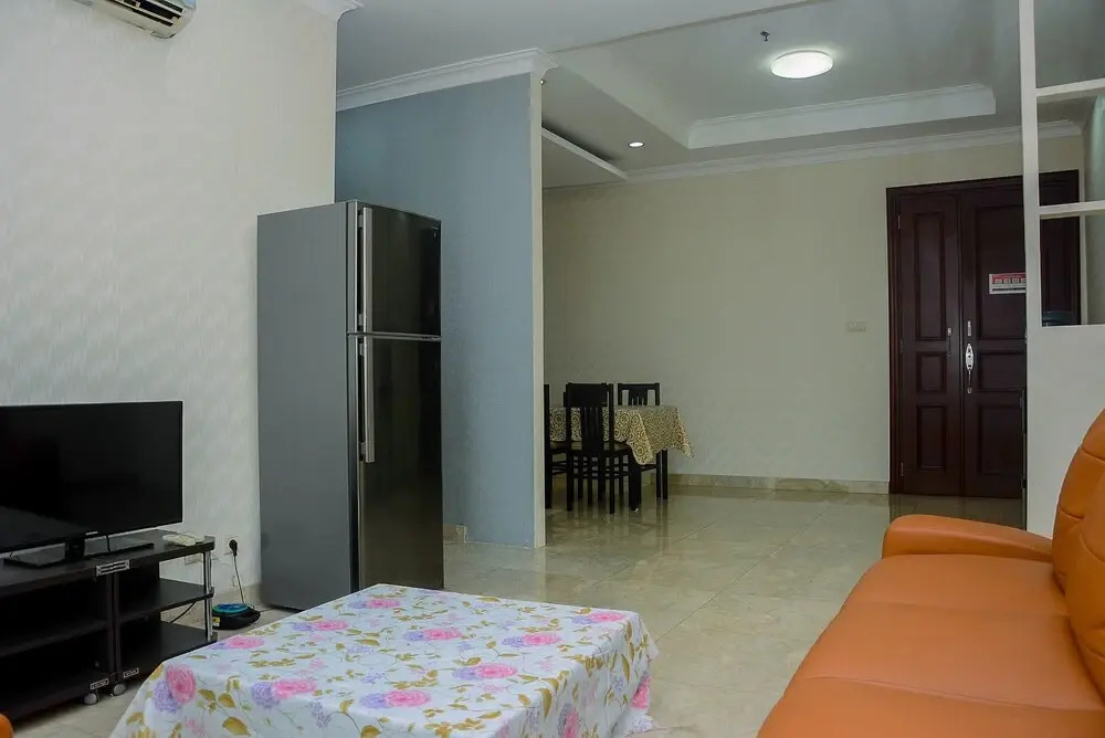 Spacious 2BR Bellezza Apartment By Travelio