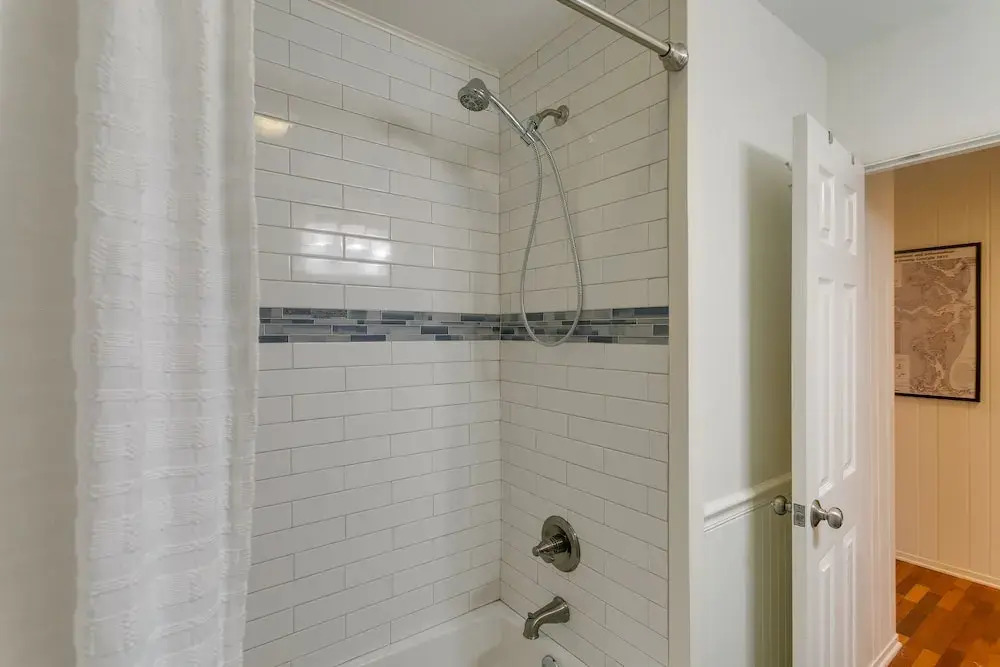 Spacious St Simons Island Vacation Rental w/ Pool!