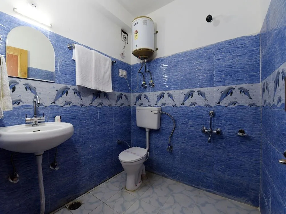 OYO 15028 Kalpana Homestay