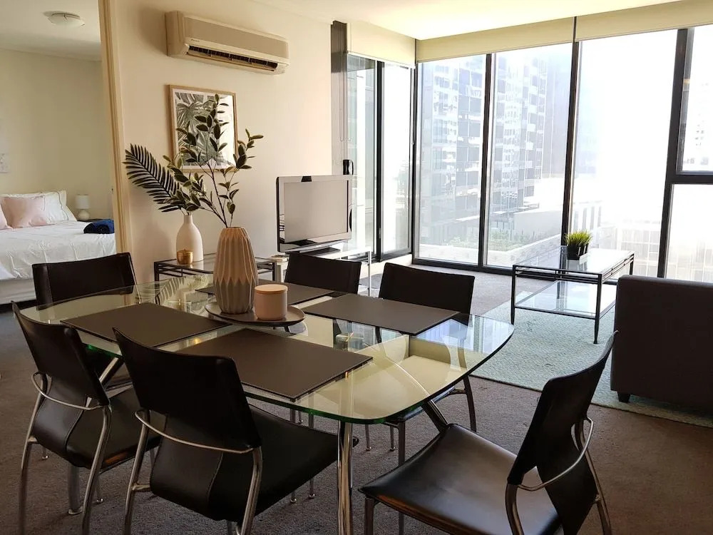 ReadySet Apartments at Sentinel