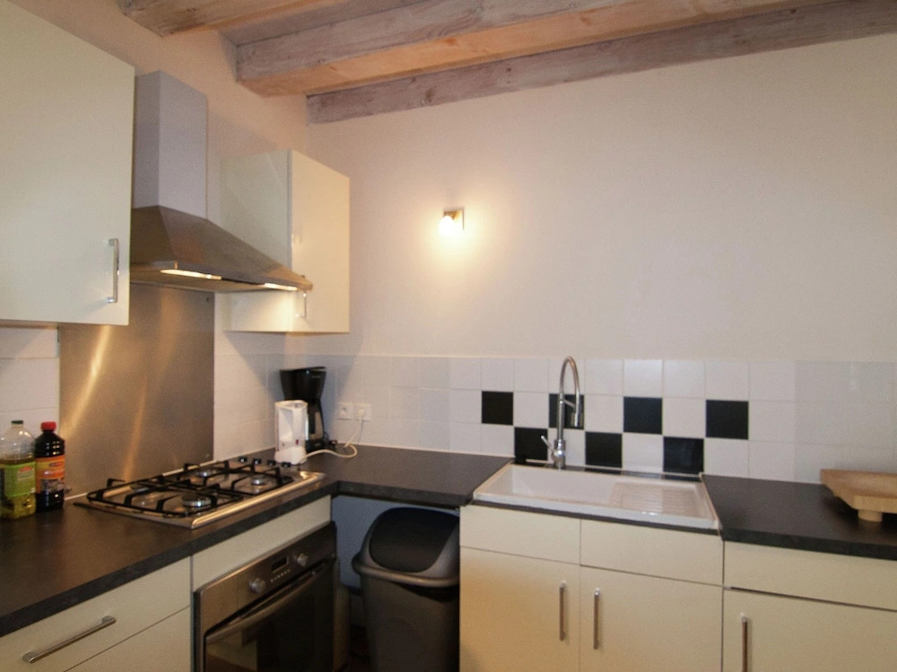 Very nice cottage with studio on a domain with heated pool