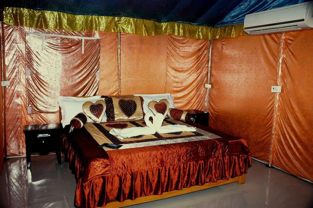 Vb9 Corbett Resort