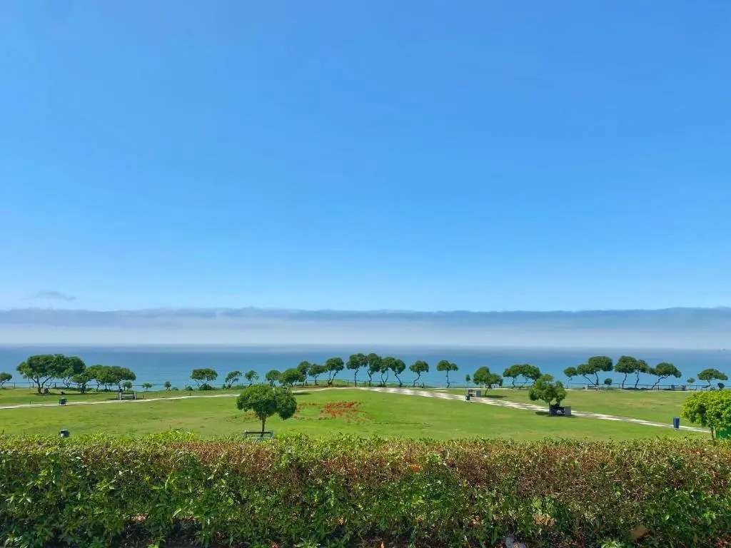 Astonishing 2BR With OCEAN View