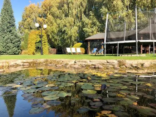 Hotel "Na Uboczu"