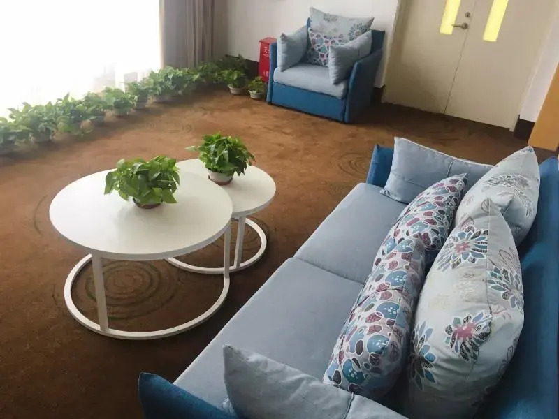 GreenTree Inn Shanghai Jinshan District Wanda Plaza Longhao Road Express Hotel