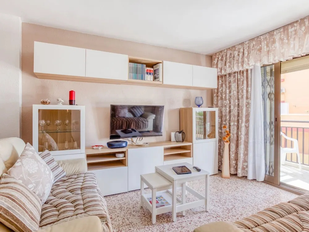 Lovely Apartment in Fuengirola With Private Swimming Pool