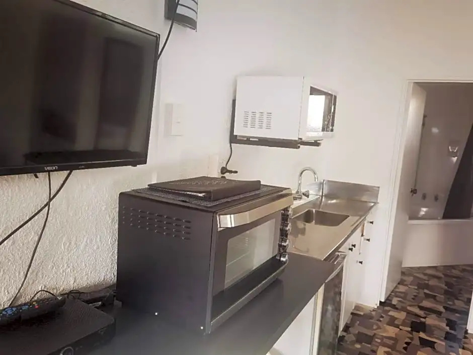 Cortez Motel