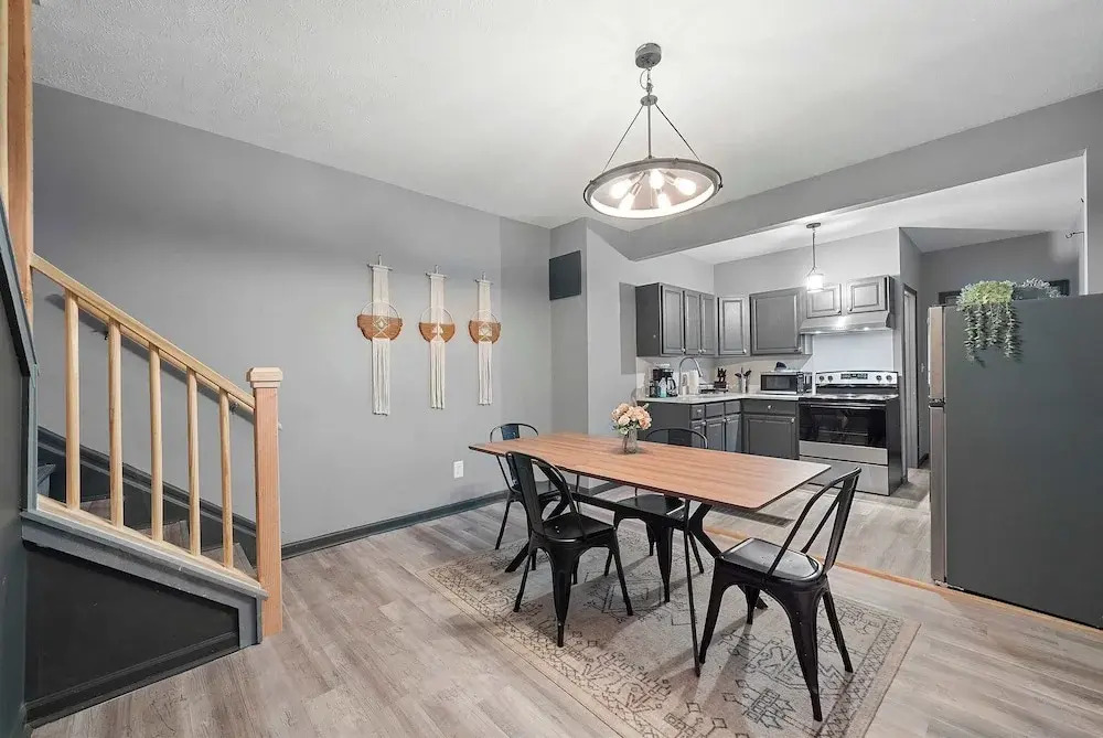 North Pearl Residences 874