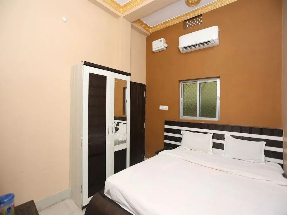 Maa Tara Hotel by OYO Rooms