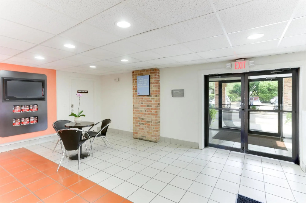 OYO Hotel Houston Katy Freeway
