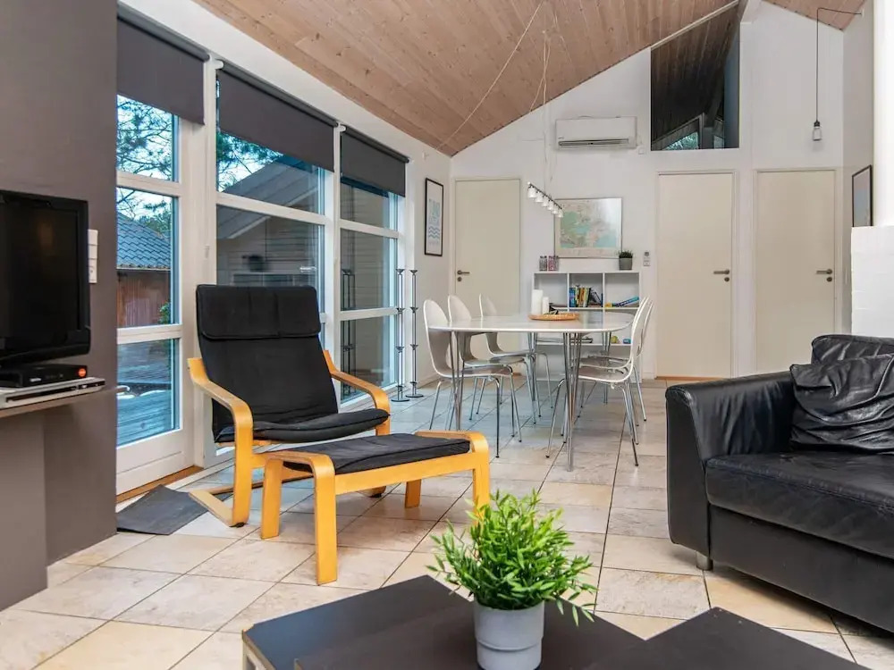 8 Person Holiday Home in Ebeltoft-by Traum