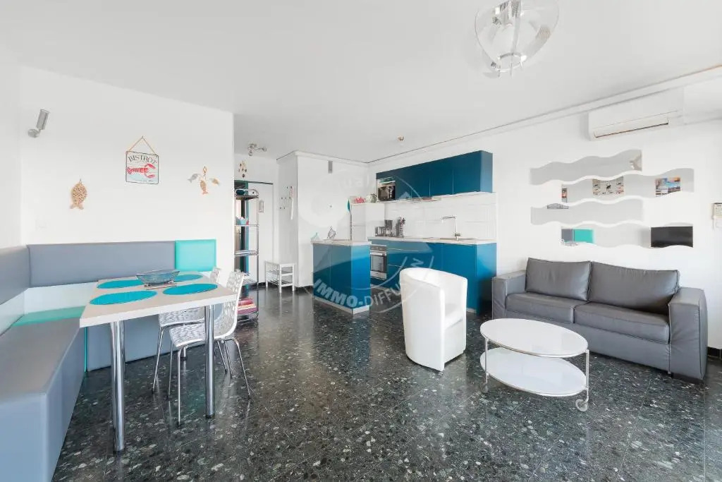 AS11148 - Appartement P3 Vue Mer, Centre Ville avec parking privé