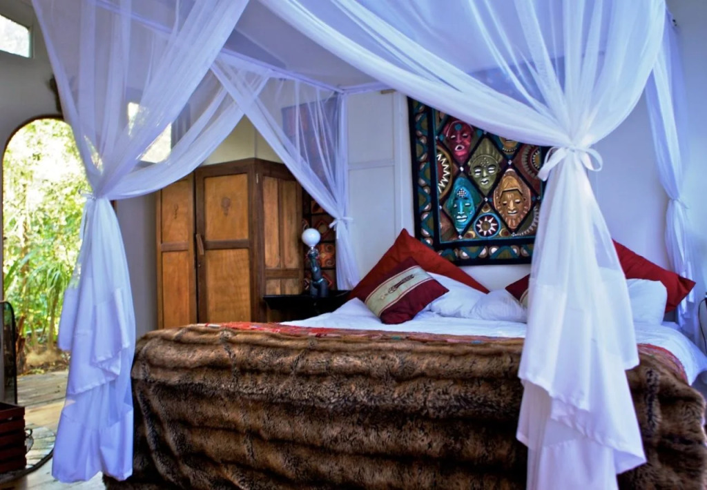Bamboo, The Guest House