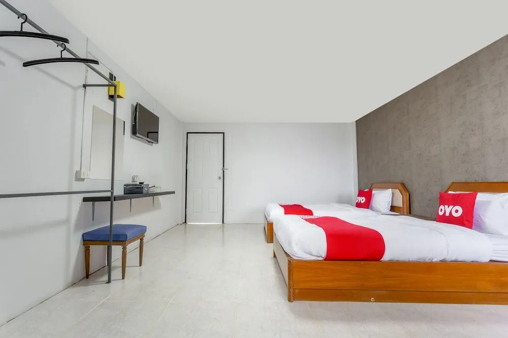 OYO 990 Siam Lanna Grand Hotel Chiangmai