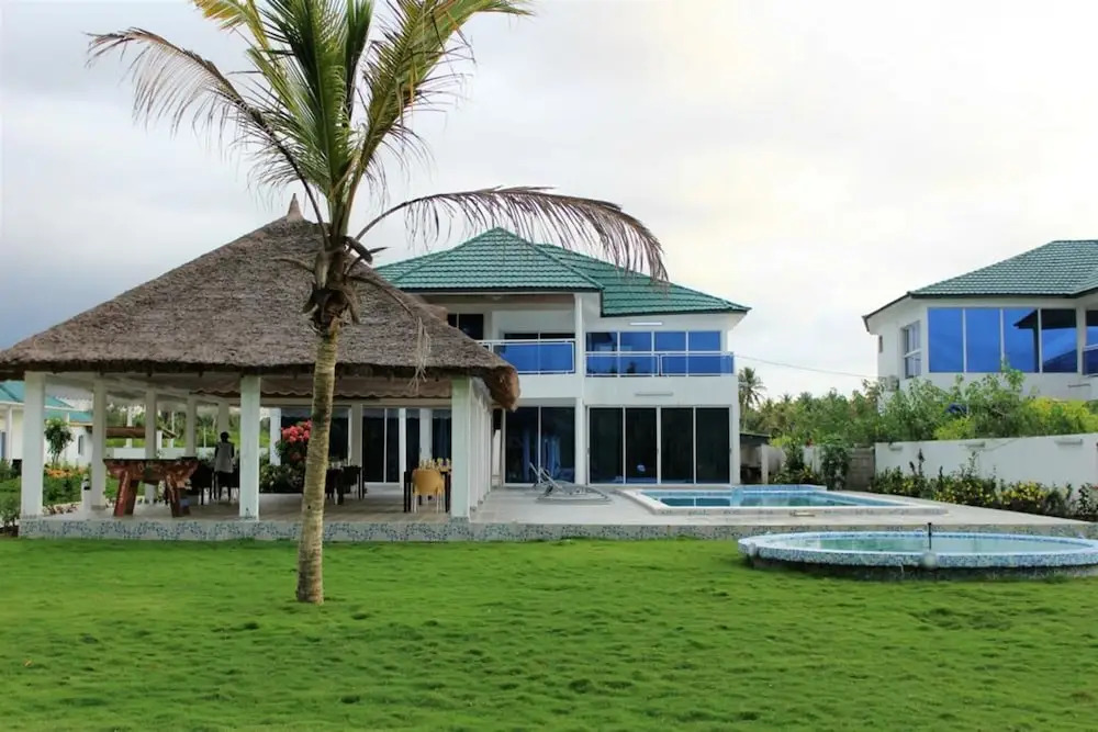 Select Lodge