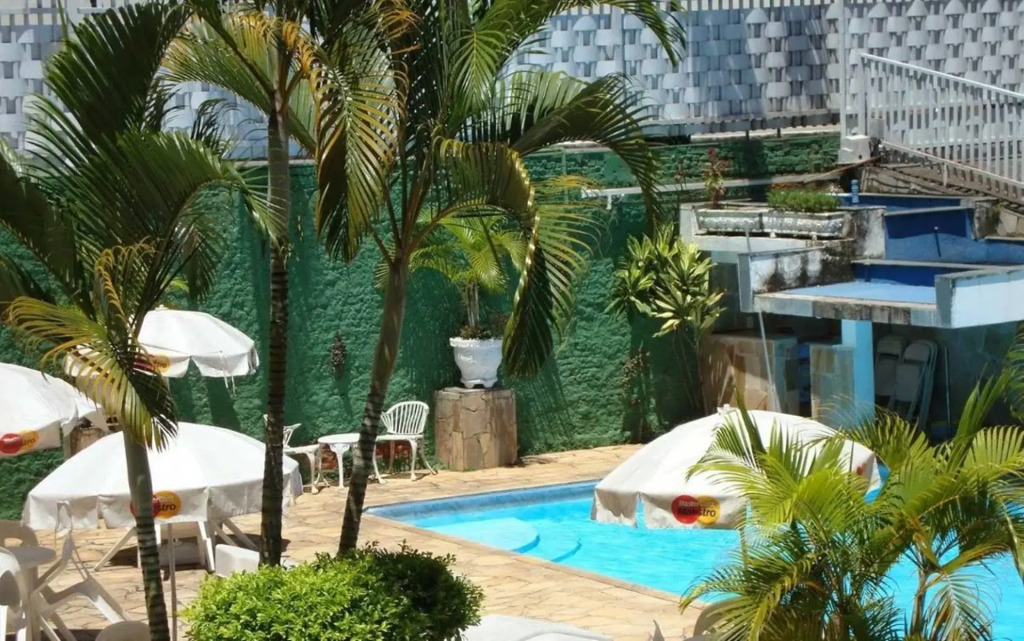 Pousada VITORIA GARDEN