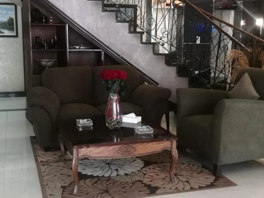 Orient House Hotel Suites & Apartments
