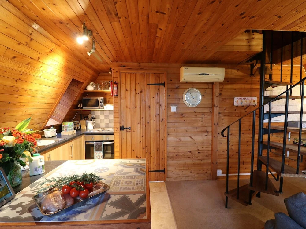 Rose Lodge