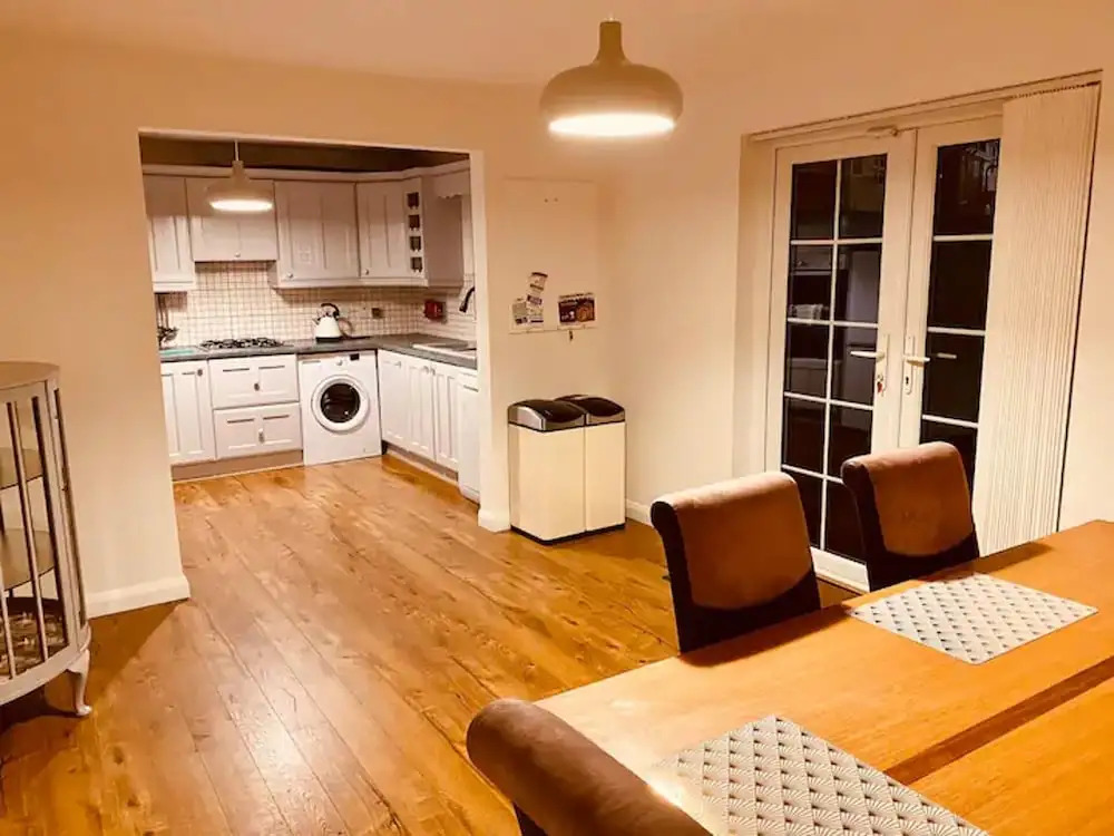 Beautiful 3-bed House in Londonderry