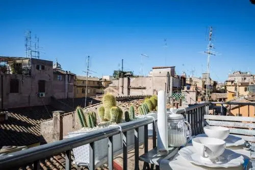 Campo Dei Fiori Balcony View Penthouse