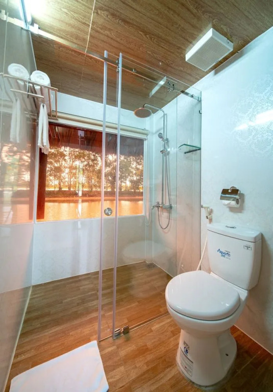 Ha Gia Ecolodge & Riverside