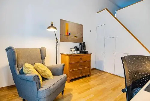W14 - ILS EURO-FH Hamburg Ideal für Homeoffice