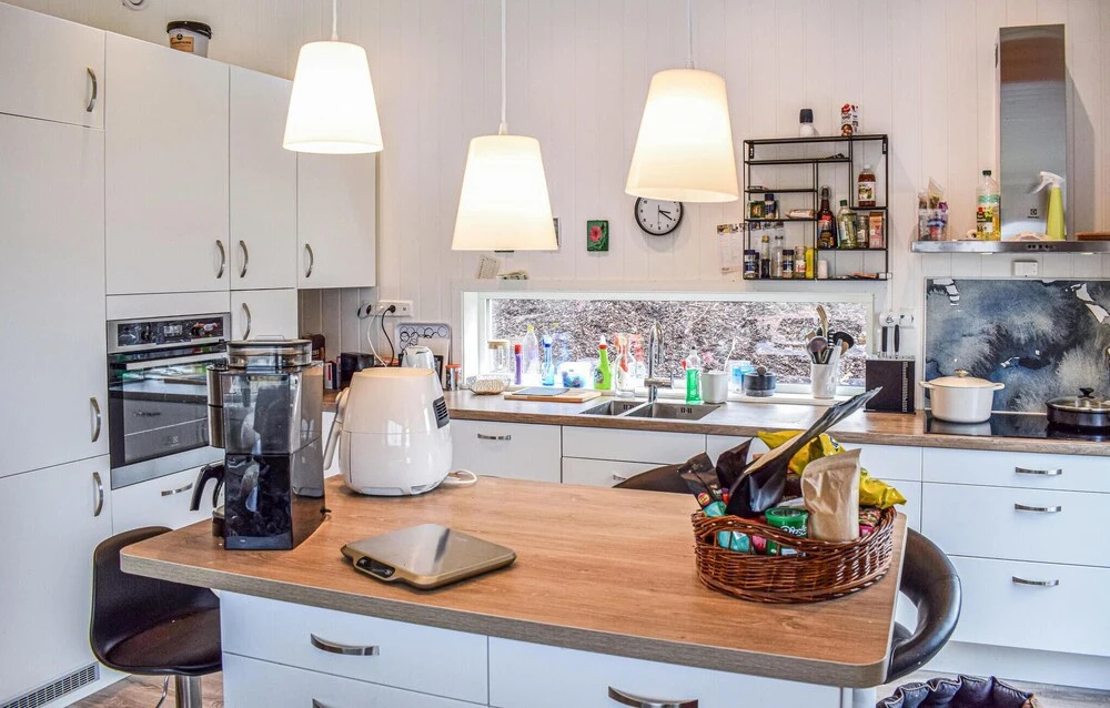 Pet Friendly Home In Fister With House Sea View