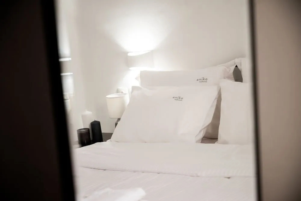 aníko suites Psarou