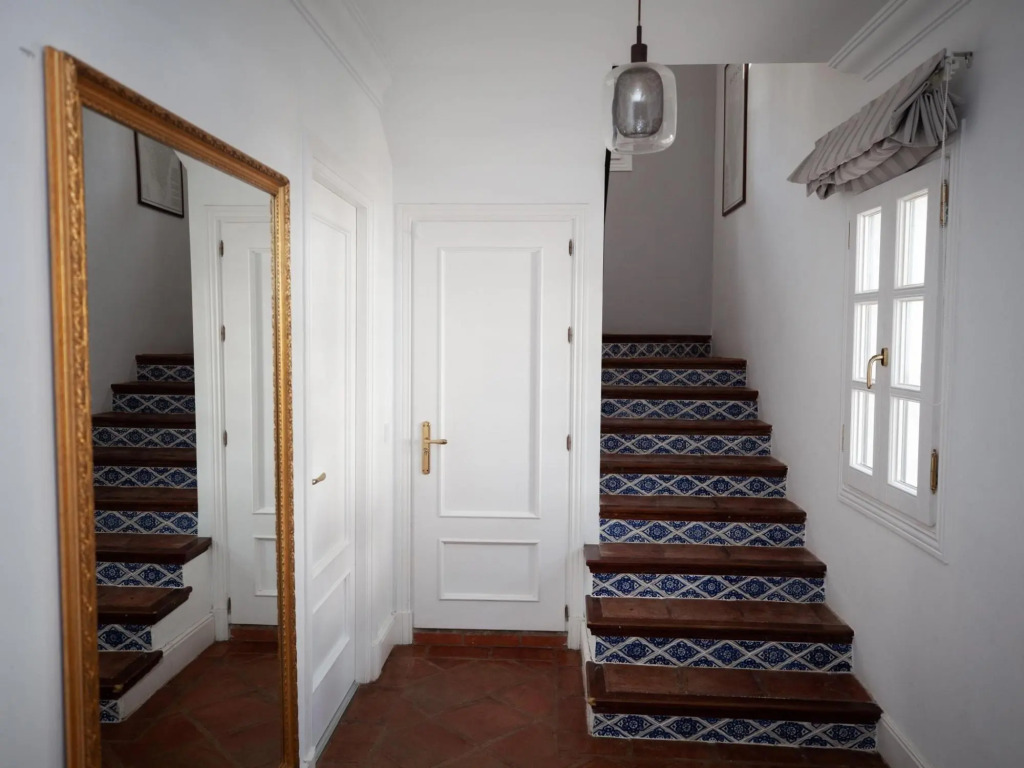 La Heredia townhouse with a magical seaview