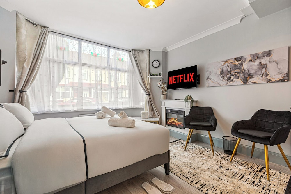 Imperial Inn Apartments