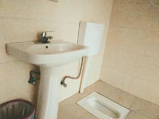 Warm Hotel (Wuhan La Defense)