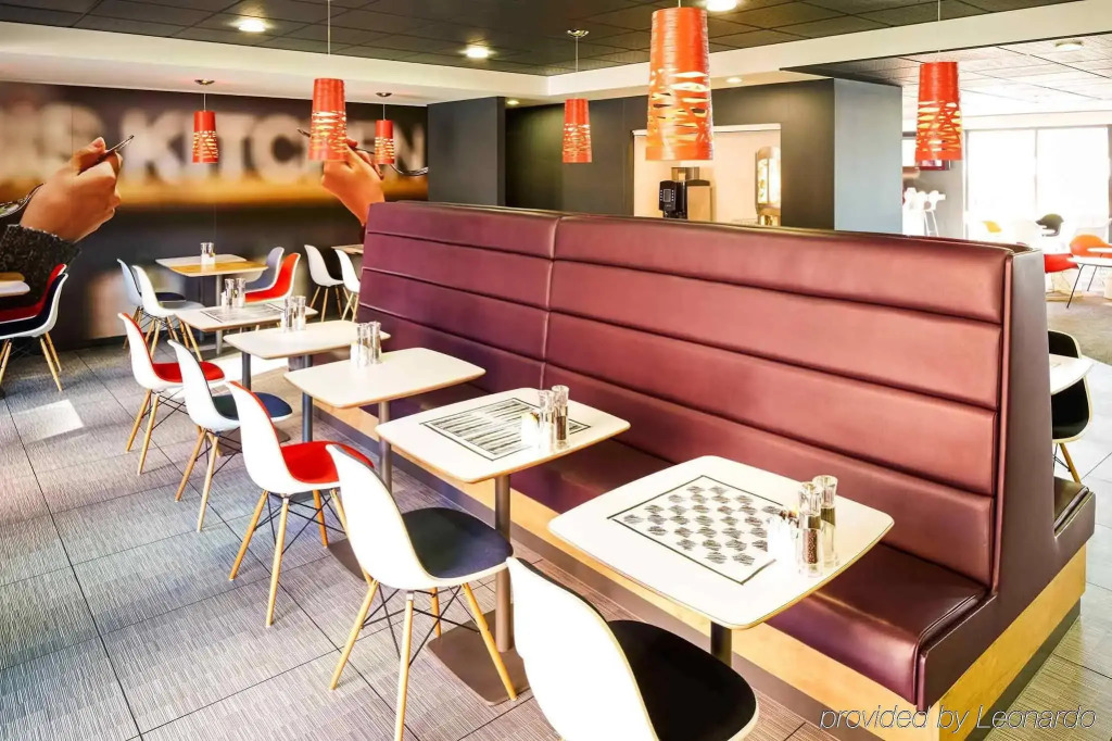 Ibis London Luton Airport