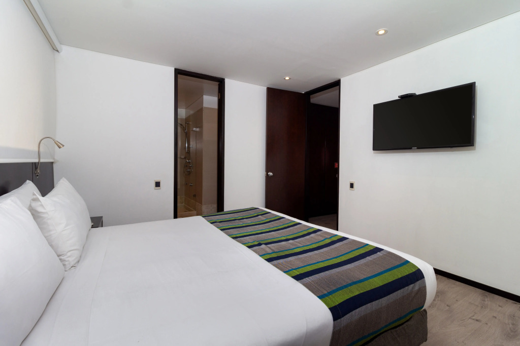 Hotel Madisson Inn Luxury By GEH Suites