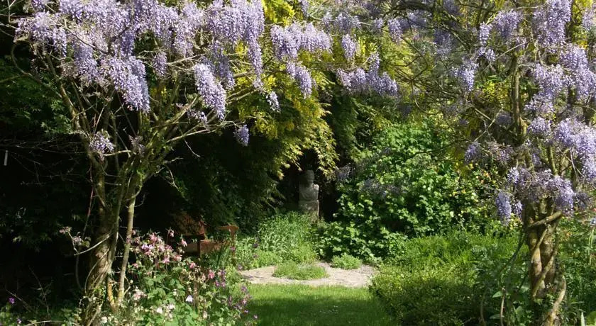 Arts in the Garden