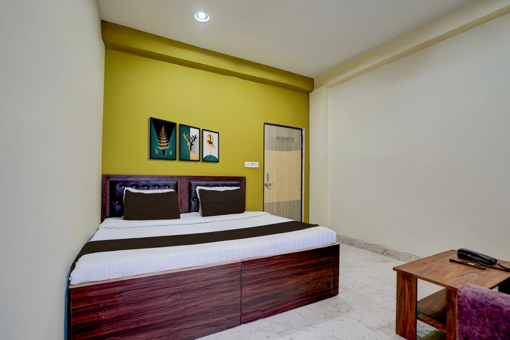 Super Hotel O Samne Ghat
