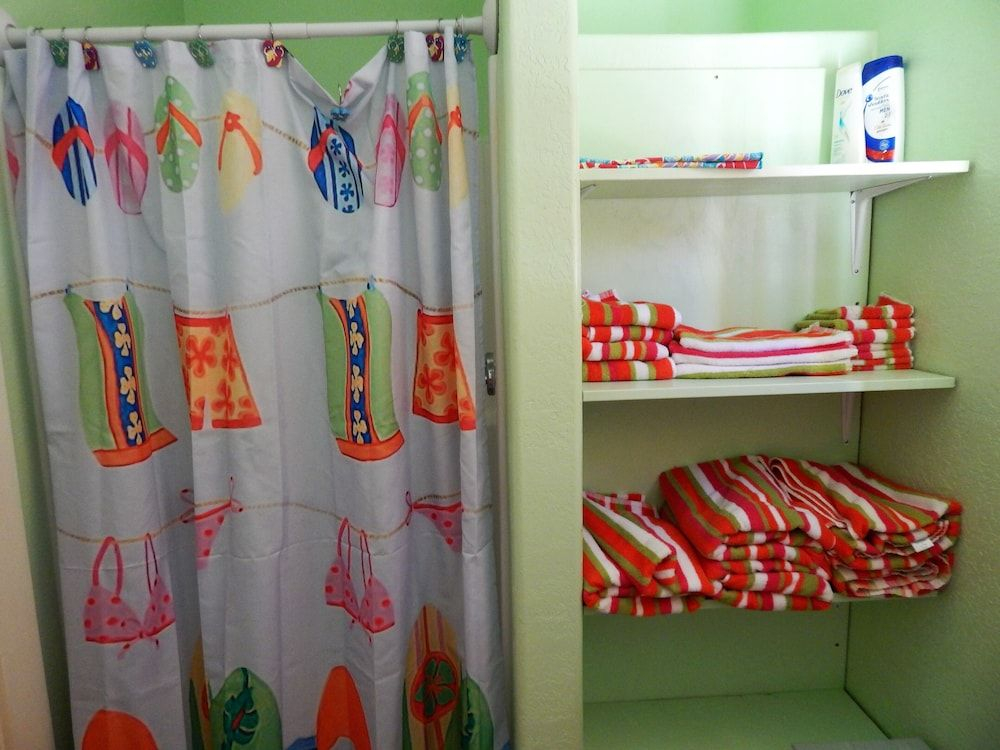 JJB Cabins