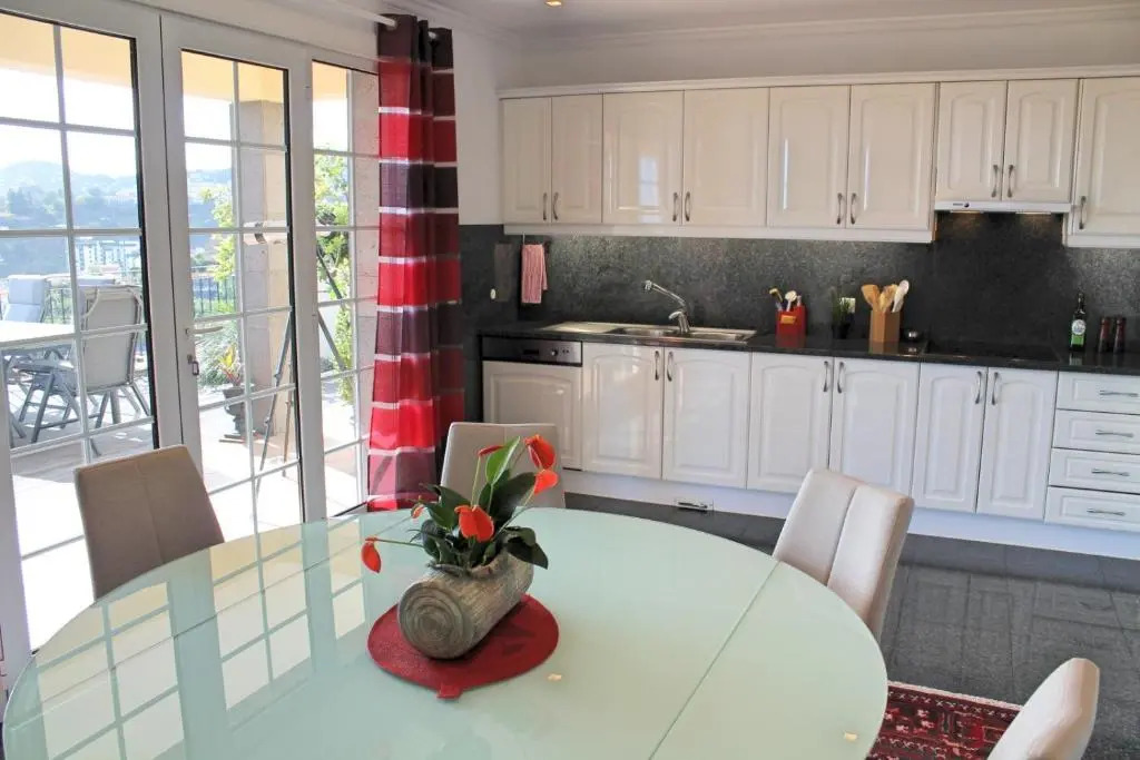 Magnificent Funchal Villa Villa Luzia 5 Bedrooms Sea & City Views