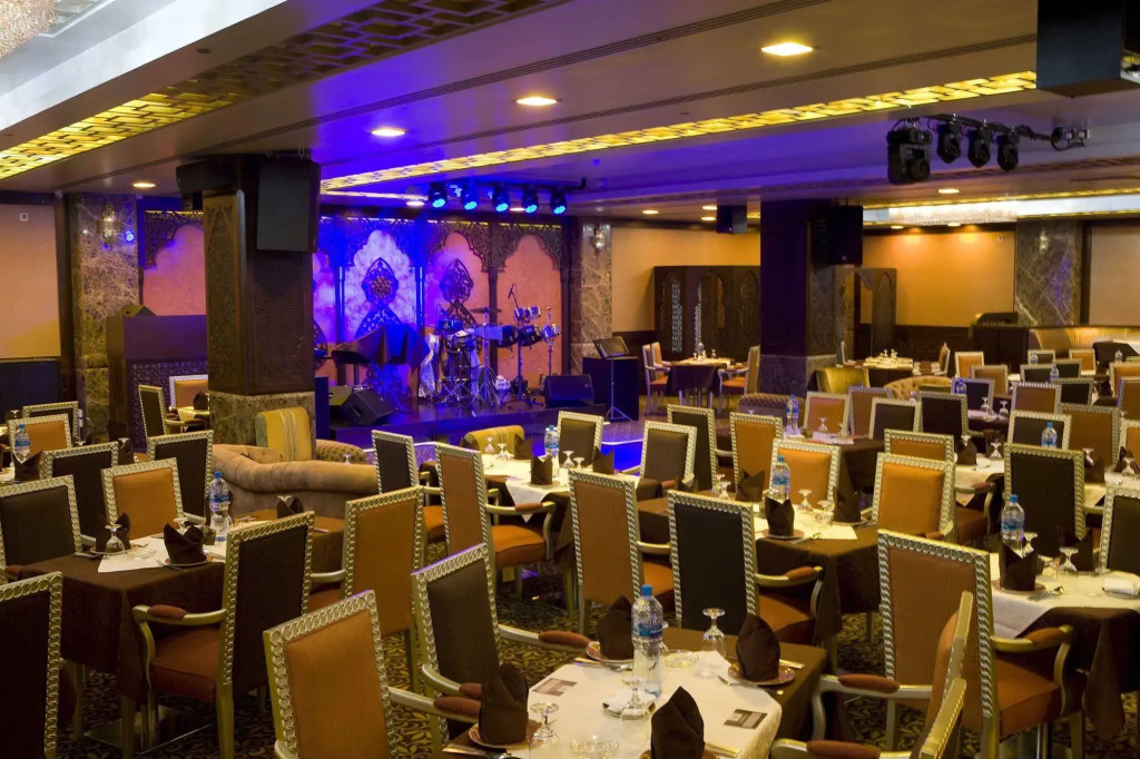 Elite Crystal Hotel
