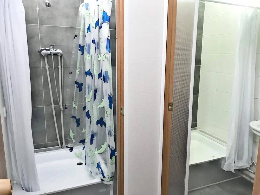 Elite Hostel