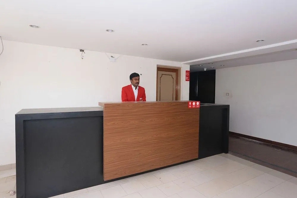 OYO Flagship 26502 Orchid Regency