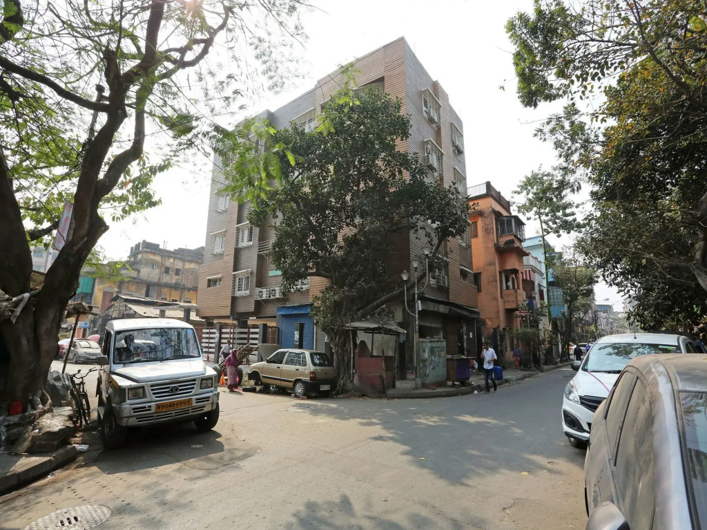 Krishna Guest House by OYO