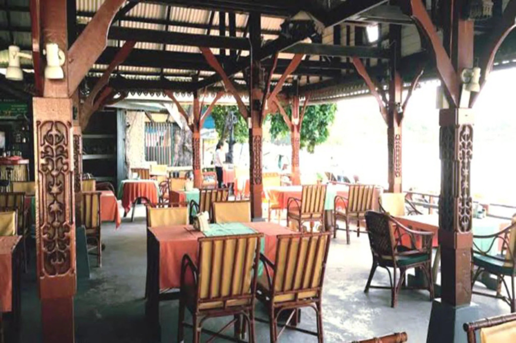 Bay Beach Resort