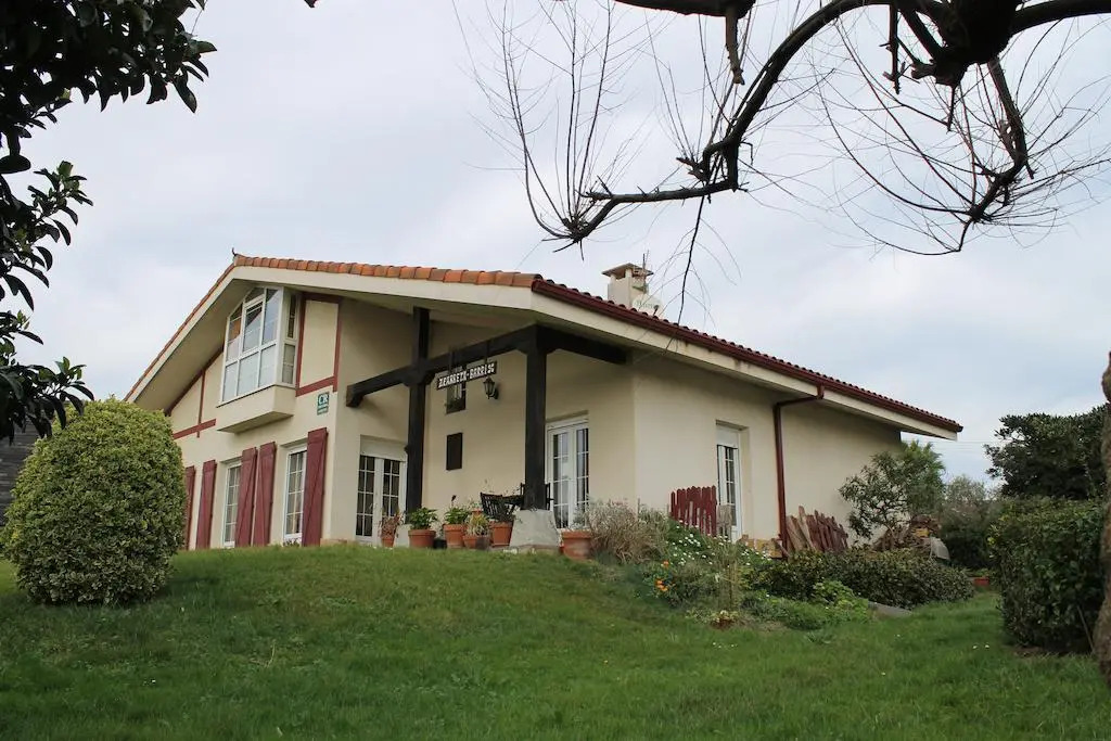 Casa Rural Zearreta Barri