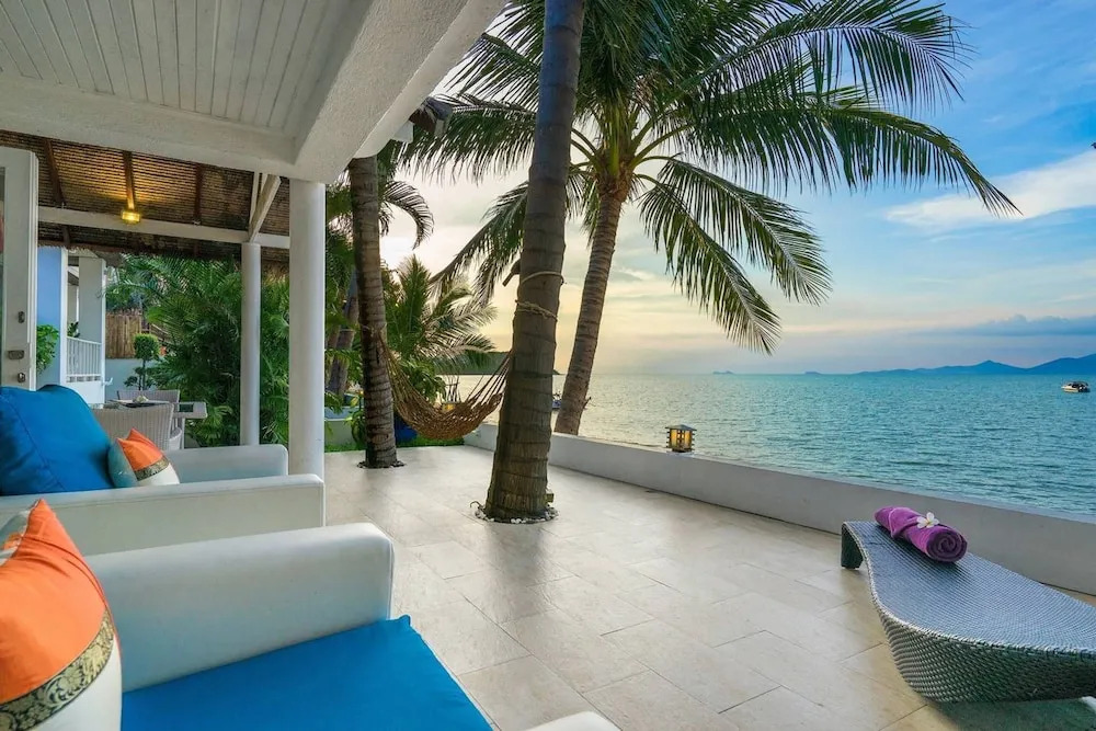 3 Bedroom Beach Front Villa Bangrak