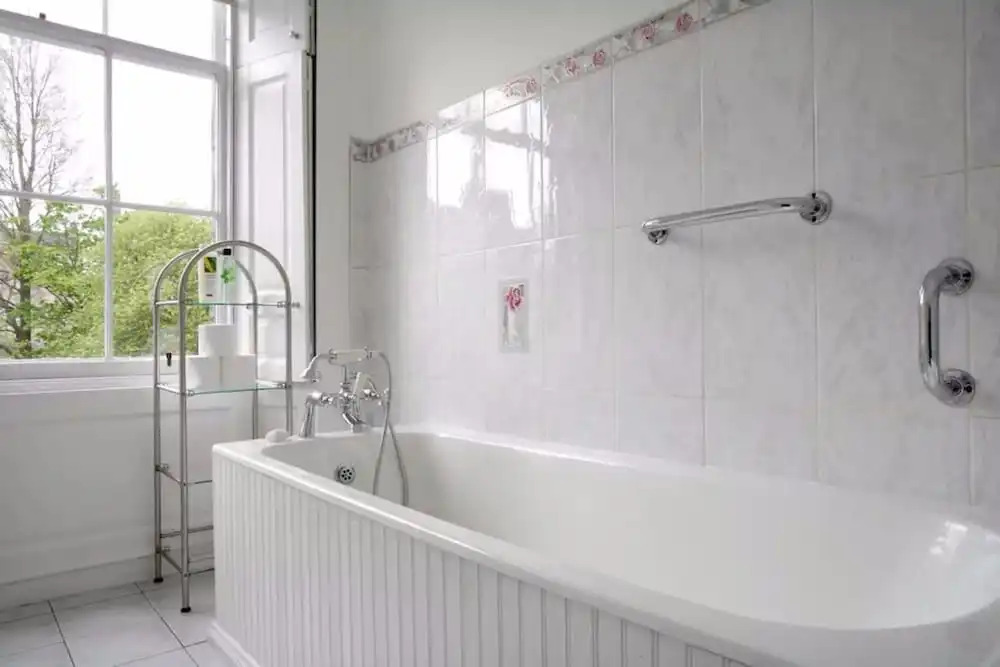 3 Bedroom Flat In City Centre