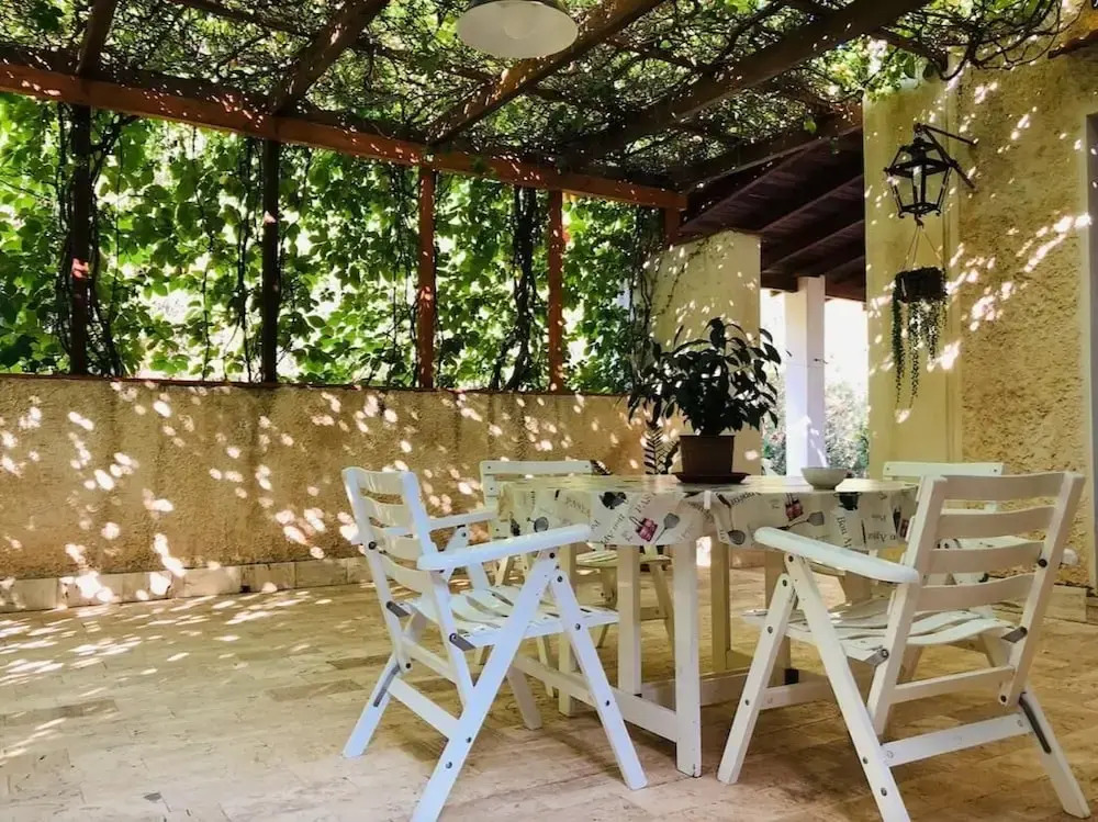 Robertas Villa - Home Holiday