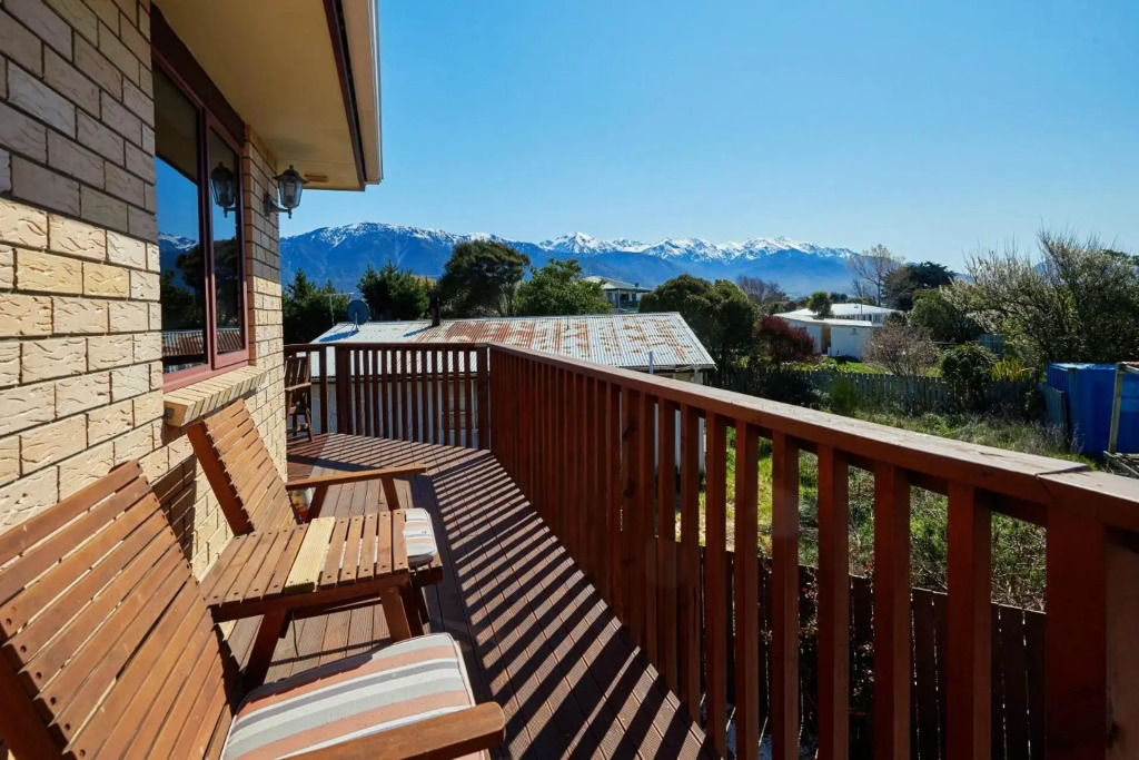 Coastal, Spacious, Mountain Views - KK21238