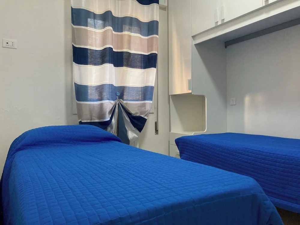 Bright Apartment Close to the Beach